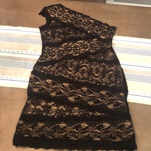 Bebe dress